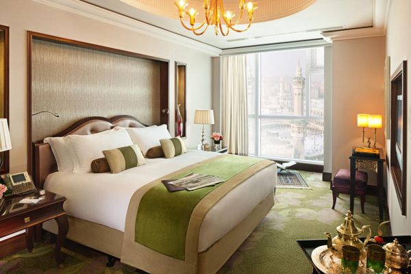 فندق قصر مكة رافلز ( المميزات + المرافق + الخدمات )