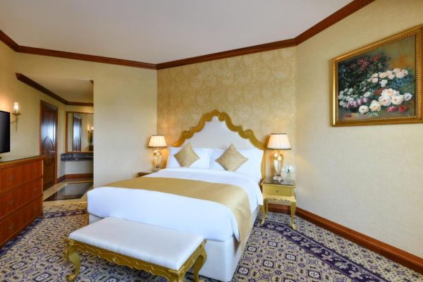فندق العزيزية بوتيك الدوحة ( المميزات + المرافق + الخدمات )