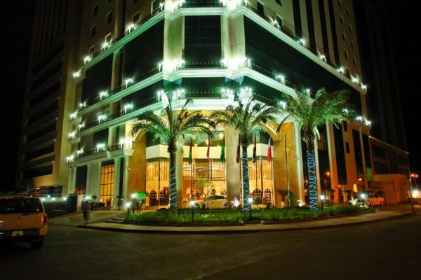 فندق بست وسترن بلس دوحة ( المميزات + المرافق + الخدمات )