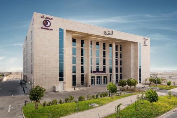 فندق بريمير إن مدينة الدوحة التعليمية ( المميزات + المرافق + الخدمات )
