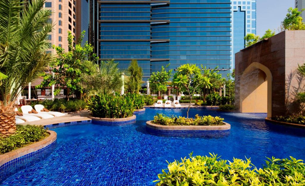 فنادق دبي مع مسبح 