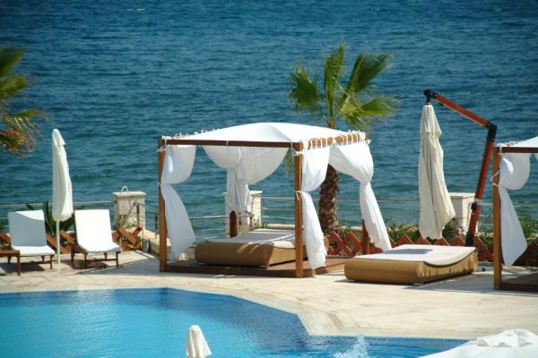 فنادق كيفالونيا على الشاطئ ( المميزات + المرافق + الخدمات )