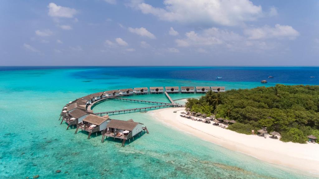 افخم منتجعات المالديف على الشاطئ