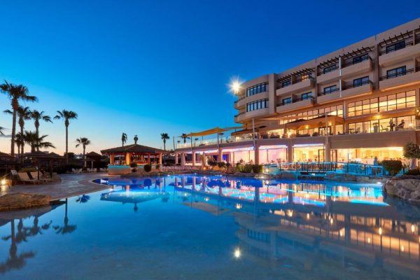 فندق Atlantica Golden Beach بافوس ( المميزات + المرافق + الخدمات )