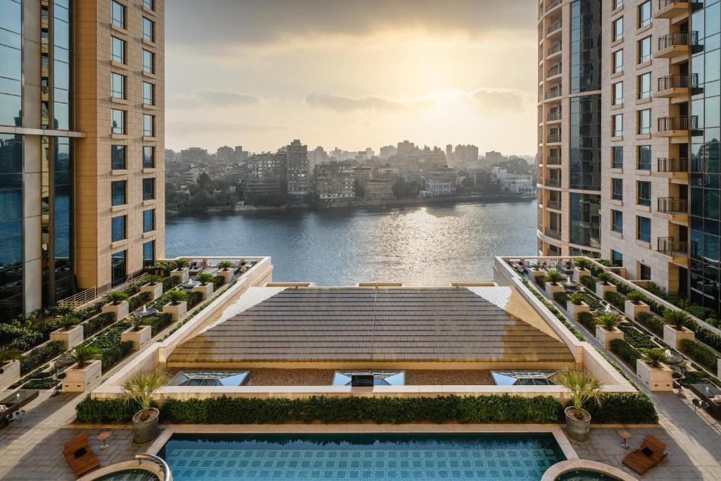 افخم فنادق القاهرة مع مسبح