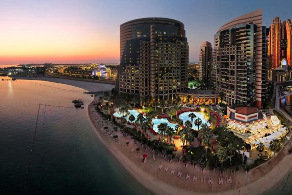 فنادق ابو ظبي على الشاطئ