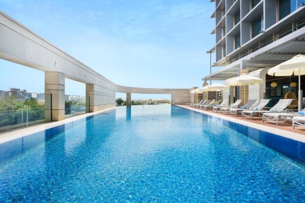 فنادق ابو ظبي مع مسبح